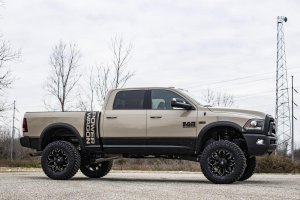 Ram 2500 Suspension Lift Kit - Rough Country - 4.5 Inch Lift Kit | Gas - '14-'18